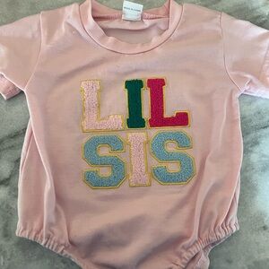 Pink 'Lil Sis' Baby Onesie